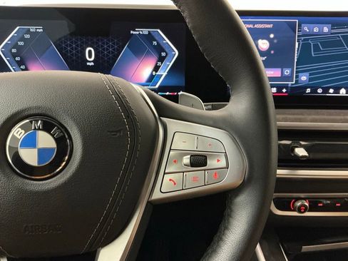 Certified 2025 BMW X7 xDrive40i w/ Premium Package AWD/4WD image 14