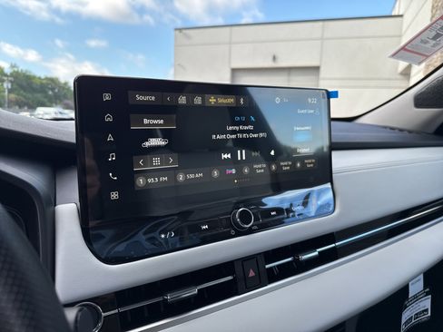 New 2025 Mitsubishi Outlander AWD image 7