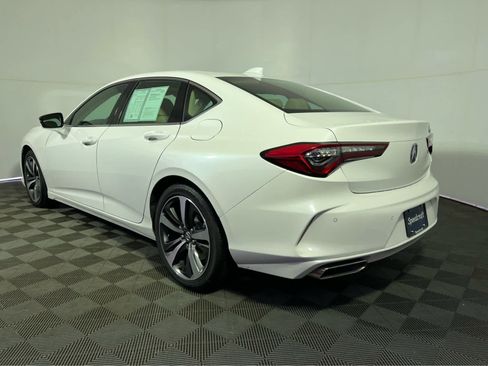 Used 2025 Acura TLX w/ Technology Package image 5
