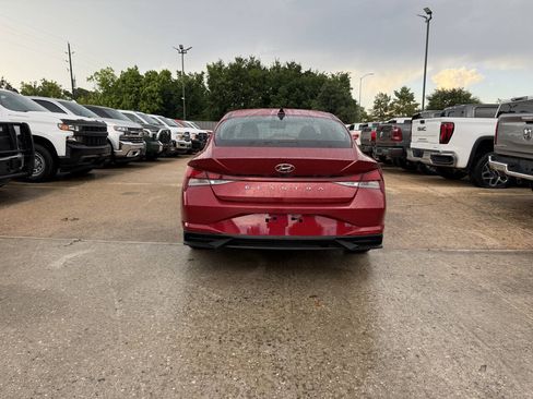 Used 2023 Hyundai Elantra SEL w/ Convenience Package FWD image 37