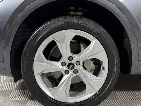 Used 2023 Audi Q5 2.0T Premium Plus w/ Premium Plus Package image 9