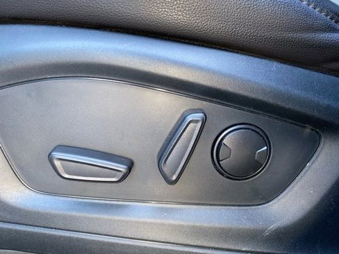 Certified 2023 Ford Explorer Limited w/ Equipment Group 301A image 20