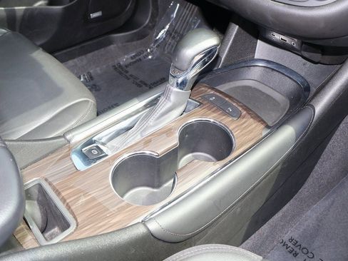 Used 2024 Chevrolet Malibu LT image 10