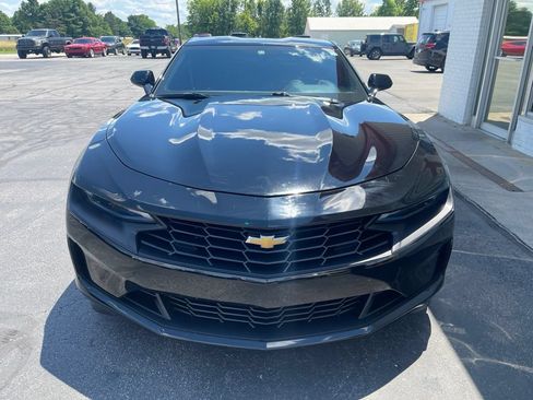 Used 2024 Chevrolet Camaro LT RWD image 9