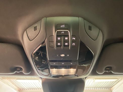 Used 2018 Maserati Levante S GranSport AWD/4WD image 27