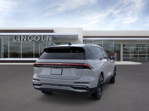 New 2026 Lincoln Nautilus Reserve AWD/4WD image 8
