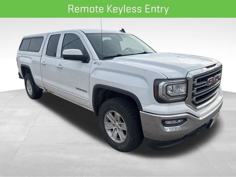 Used 2016 GMC Sierra 1500 SLE w/ SLE Value Package image 17