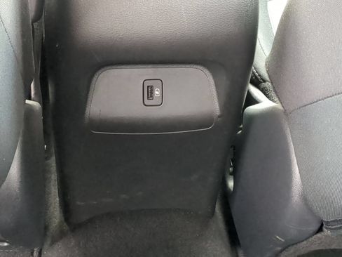 Used 2024 Nissan Sentra SV FWD image 29