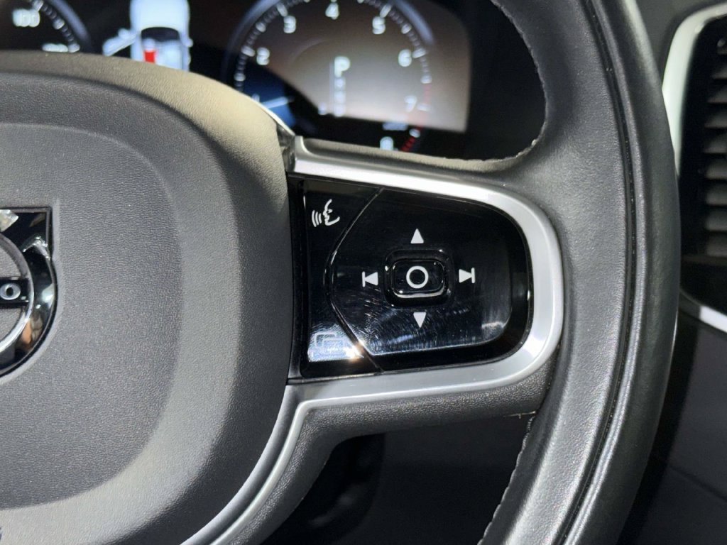 Used 2021 Volvo XC90 T6 Inscription w/ Advanced Package AWD/4WD image 29