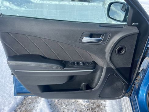 Used 2023 Dodge Charger SXT RWD image 13