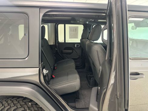 Used 2024 Jeep Wrangler Willys image 20