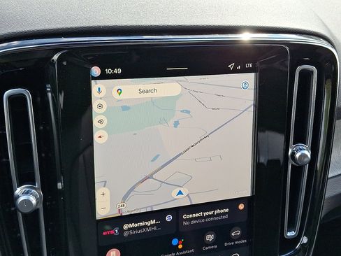 New 2026 Volvo XC40 B5 Plus w/ Protection Package Premier image 15