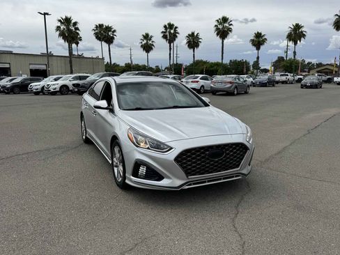 Used 2018 Hyundai Sonata Sport FWD image 3
