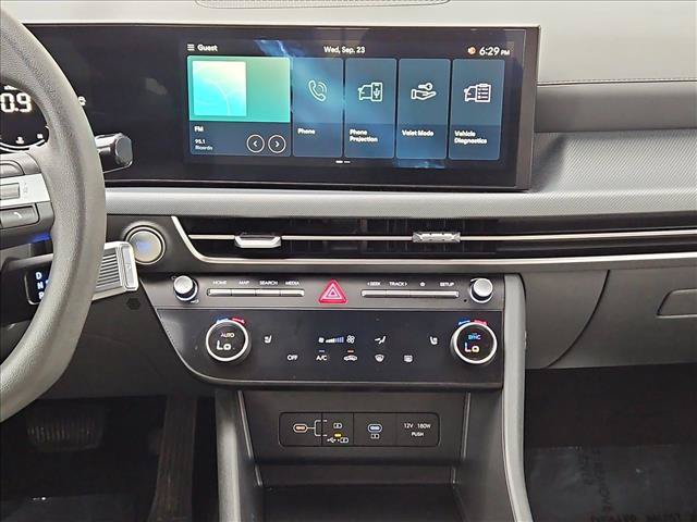 Used 2025 Hyundai Sonata SEL FWD image 15