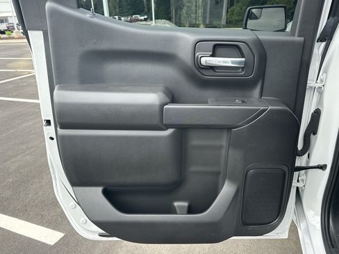 Used 2025 Chevrolet Silverado 1500 Custom RWD image 22