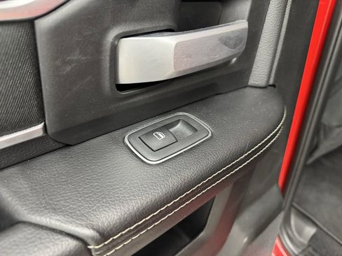 Used 2024 RAM 2500 Big Horn w/ Sport Appearance Package image 47