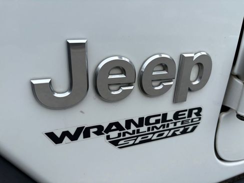 Used 2020 Jeep Wrangler Unlimited Sport S image 8