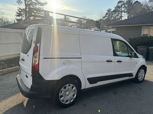 Used 2018 Ford Transit Connect XL image 3