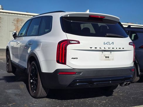 Used 2022 Kia Telluride EX w/ EX Premium Package AWD/4WD image 6
