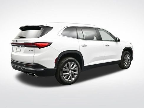 Used 2026 Buick Enclave Preferred w/ Power Package AWD/4WD image 5
