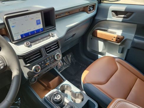 Used 2024 Ford Maverick Lariat image 23