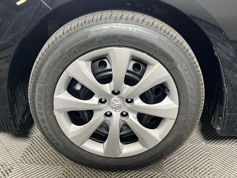 Used 2024 Toyota Corolla LE image 13
