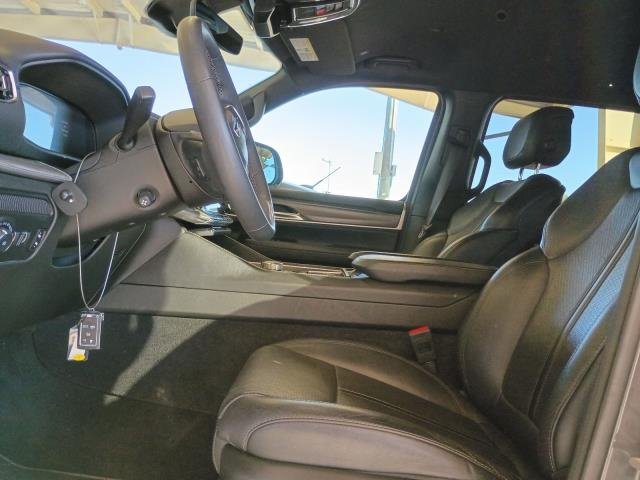 Used 2024 Jeep Wagoneer Series III AWD/4WD image 8
