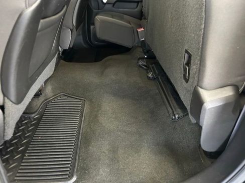 Used 2015 Chevrolet Silverado 2500 LT w/ LT Convenience Package AWD/4WD image 27