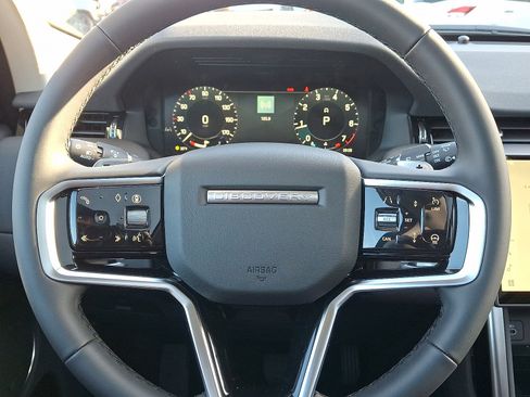 New 2025 Land Rover Discovery Sport S image 6