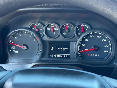 Used 2023 Chevrolet Silverado 1500 Custom image 40