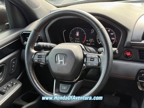 Certified 2025 Honda Pilot TrailSport image 15