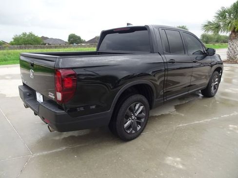 Certified 2022 Honda Ridgeline Sport image 4