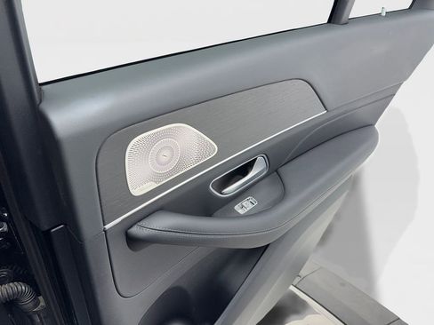 Used 2025 Mercedes-Benz GLE 350 4MATIC image 45