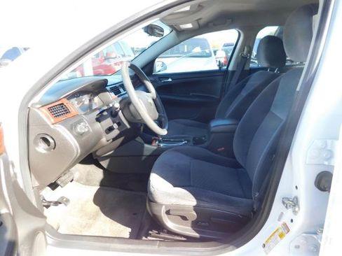 Used 2011 Chevrolet Impala LS image 10