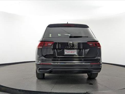 Used 2024 Volkswagen Tiguan S image 6