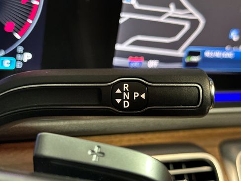 Used 2026 Mercedes-Benz GLE 350 4MATIC image 11