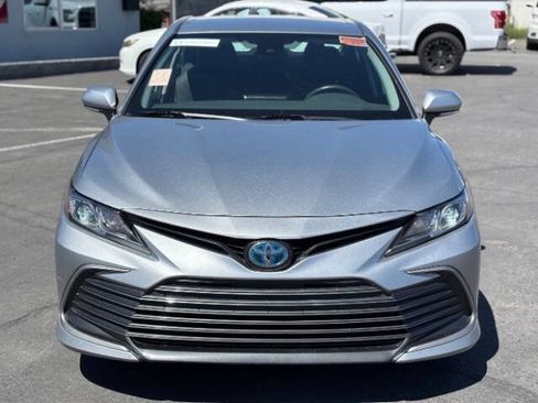 Used 2022 Toyota Camry LE FWD image 8