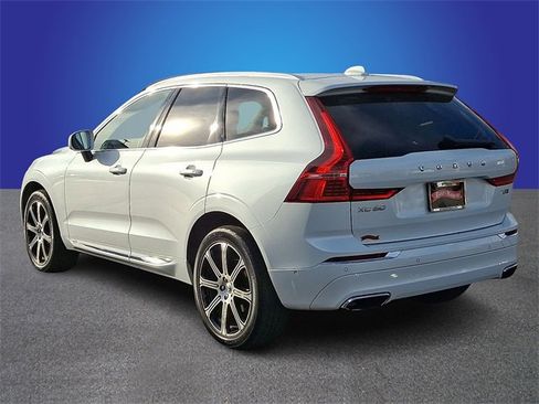 Used 2019 Volvo XC60 T5 Inscription image 5