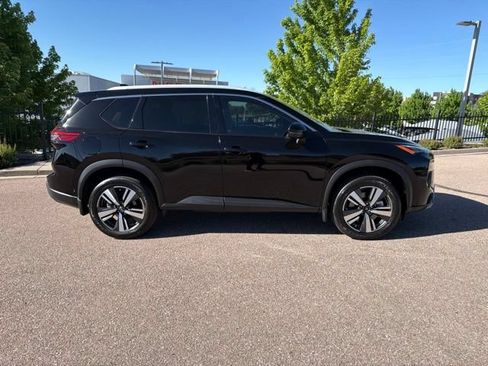 Certified 2025 Nissan Rogue SL w/ Tech Package AWD/4WD image 11
