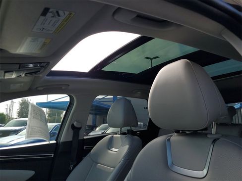 Used 2022 Hyundai Tucson Limited w/ Cargo Package image 21