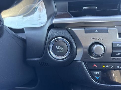 Used 2018 Lexus ES 350 image 23