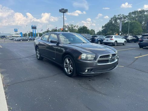 Used 2013 Dodge Charger SXT Plus AWD/4WD image 3
