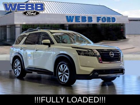Used 2023 Nissan Pathfinder SL AWD/4WD image 1