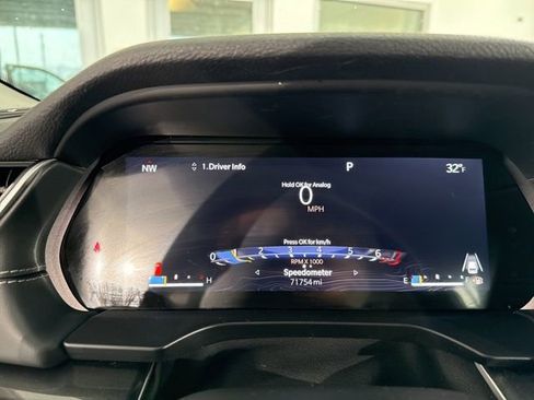 Used 2023 Jeep Grand Cherokee L Laredo w/ Luxury Tech Group I image 28