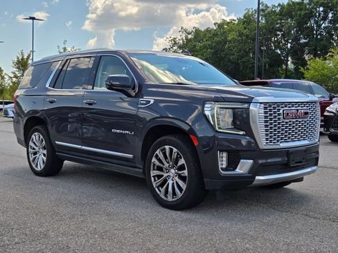 Used 2023 GMC Yukon Denali AWD/4WD image 7