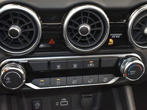 New 2025 Nissan Sentra S image 11