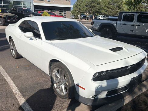 Used 2022 Dodge Challenger GT AWD/4WD image 2