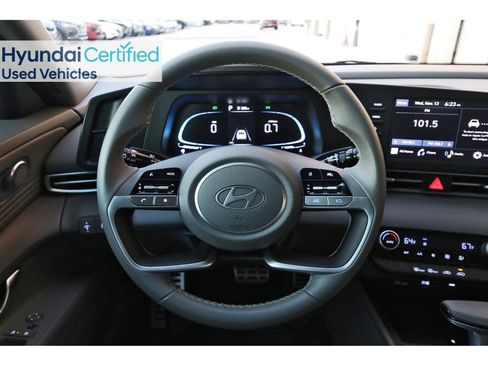 Certified 2025 Hyundai Elantra Sport image 16