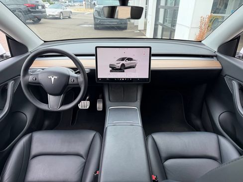 Used 2022 Tesla Model Y Performance AWD/4WD image 5