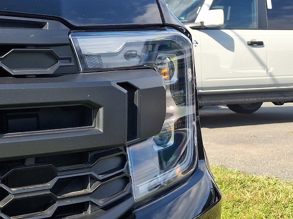 Used 2025 Ford Ranger Raptor AWD/4WD image 9